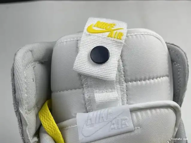 Light Jordan Switch Smoke 1 CW6576-100 High Air 0518